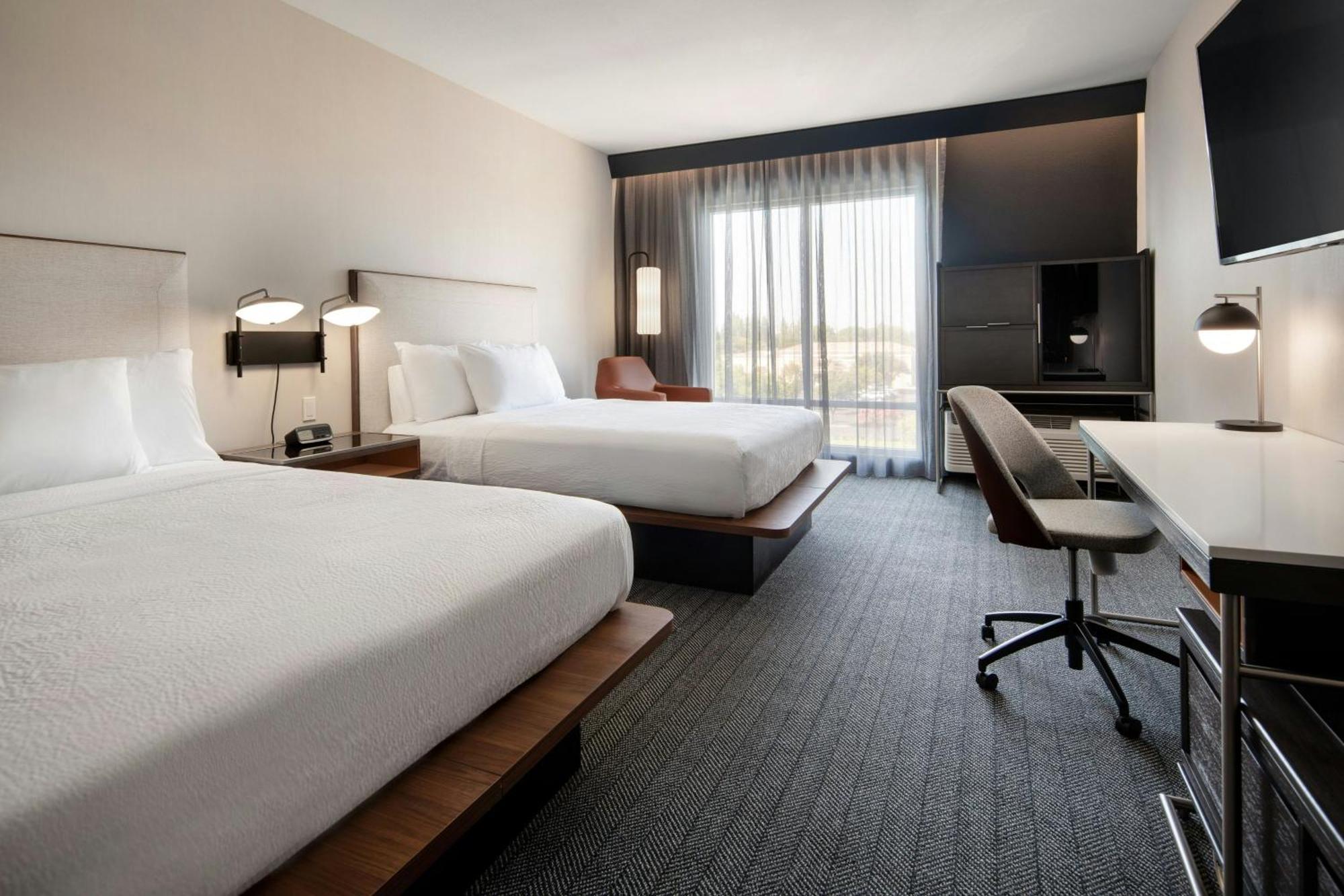 Courtyard By Marriott Fresno Clovis Hotel Kültér fotó